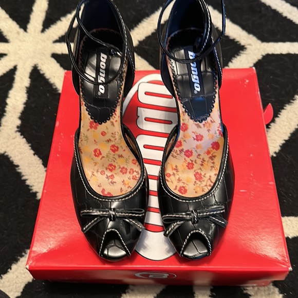 Vintage Bongo Bow Peep platform 9 black - Picture 2 of 7